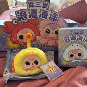 Baby Three Romantic Ocean Angler Fish (P55)